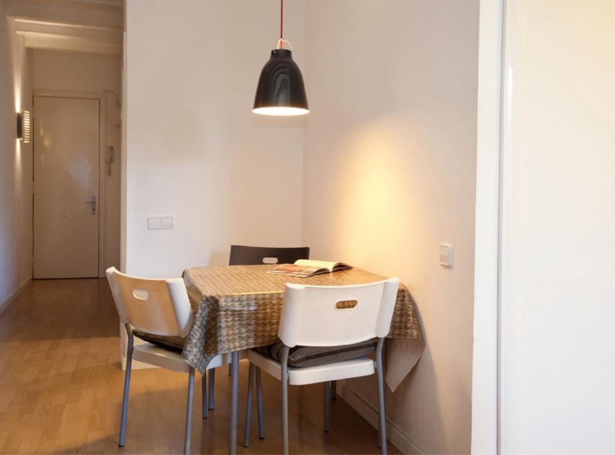 Authentic Flat2 In Poble Sec - Paralelo برشلونة المظهر الخارجي الصورة