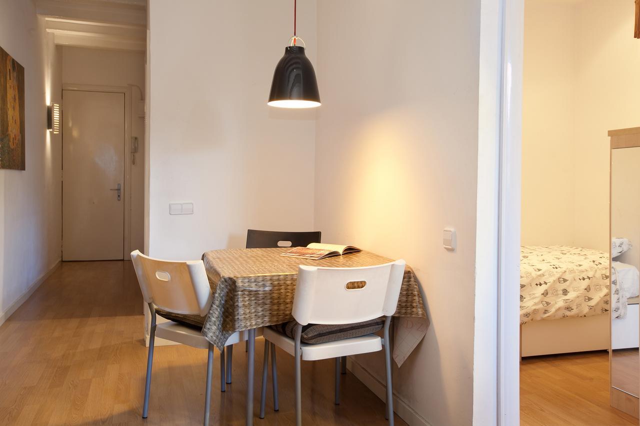 Authentic Flat2 In Poble Sec - Paralelo برشلونة المظهر الخارجي الصورة